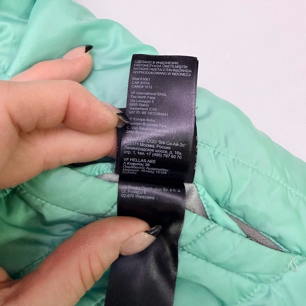 Girls Reversible North Face Jacket‎